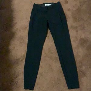 Black Old Navy leggings